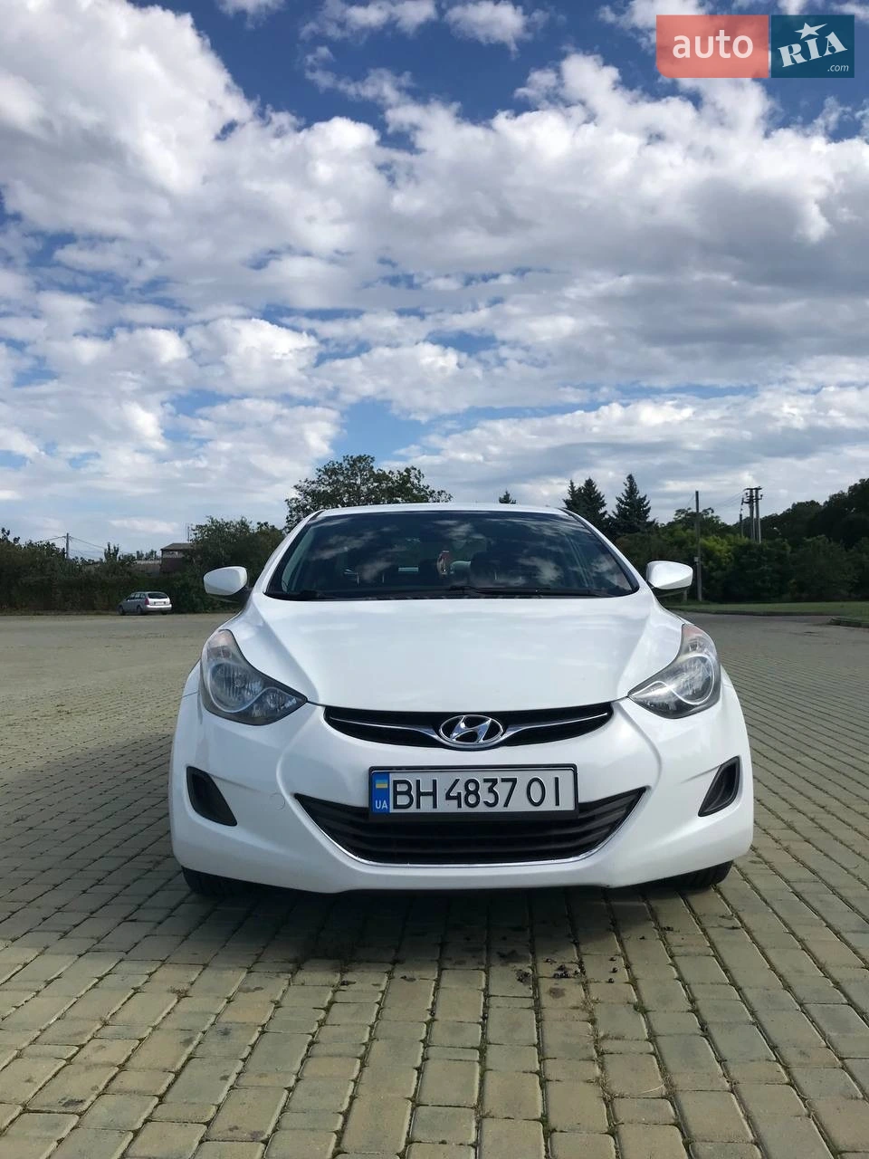 2013 Hyundai Elantra - мініатюра 12