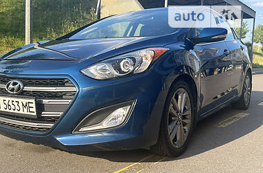 Hyundai Elantra 2015