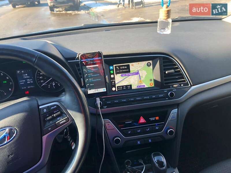 Седан Hyundai Elantra 2016 в Киеве фото 2 Седан Hyundai Elantra 2016 в Киеве