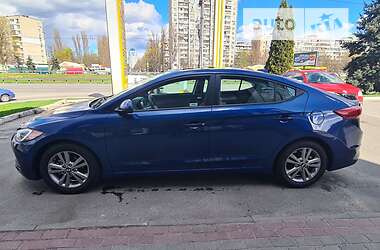 Седан Hyundai Elantra 2018 в Києві