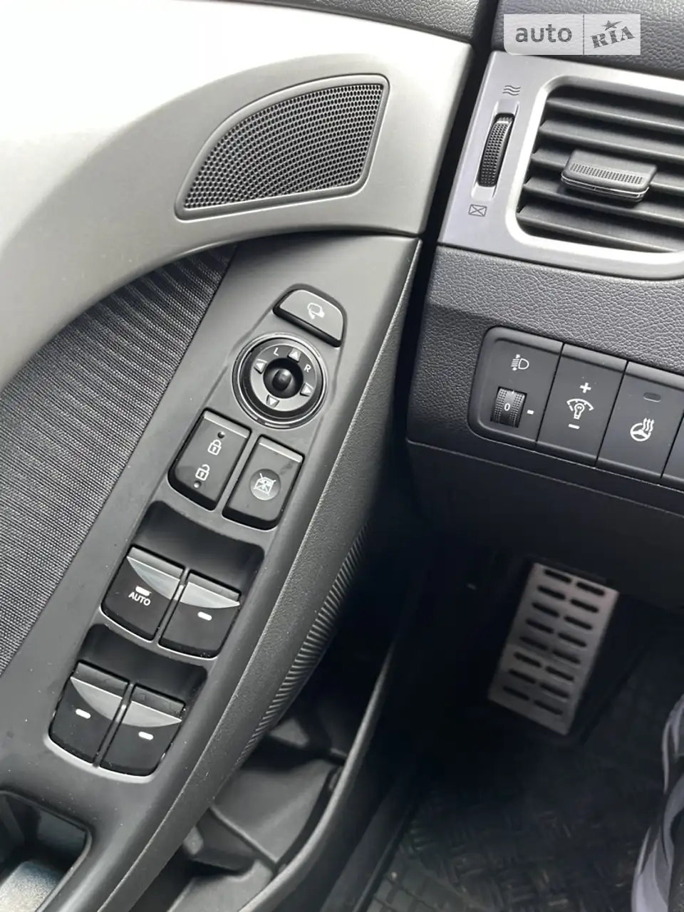 2012 Hyundai Elantra - мініатюра 62