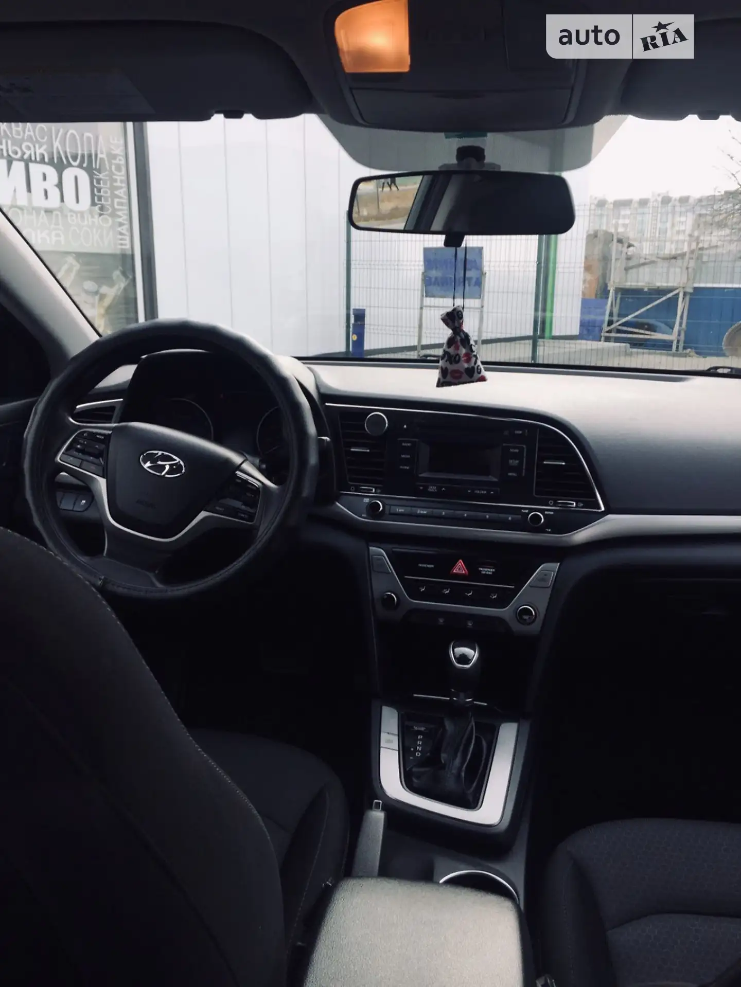 2017 Hyundai Elantra - мініатюра 3