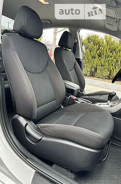 Седан Hyundai Elantra 2012 в 