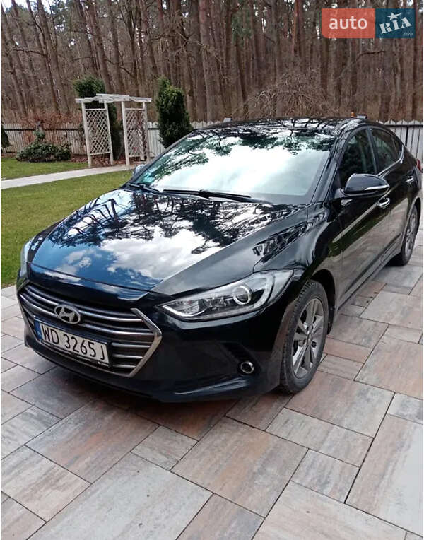 Hyundai Elantra 2017