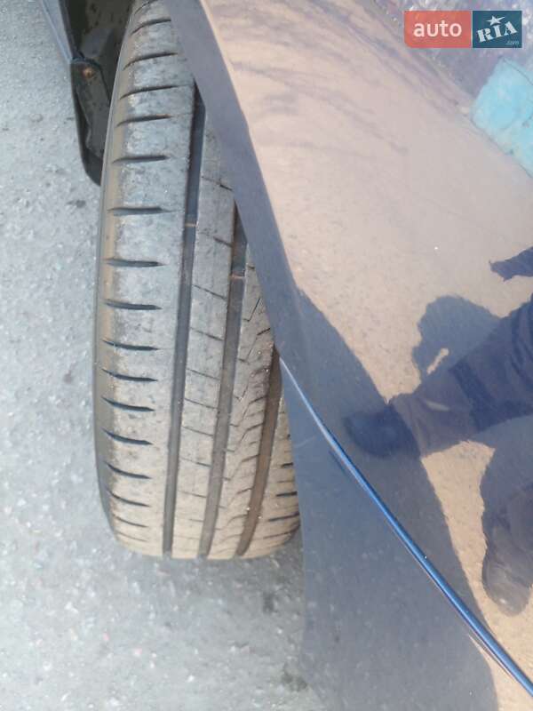 Седан Hyundai Elantra 2008 в Кропивницком