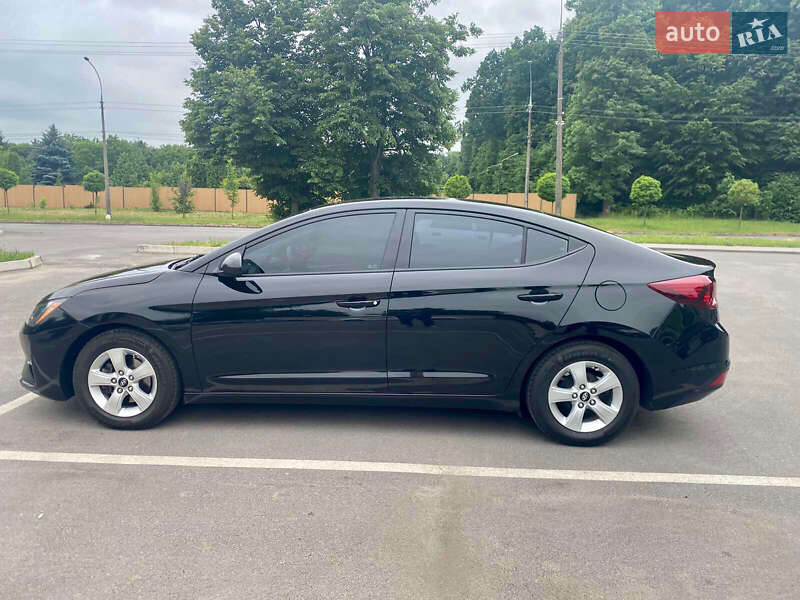 Седан Hyundai Elantra 2019 в Вінниці