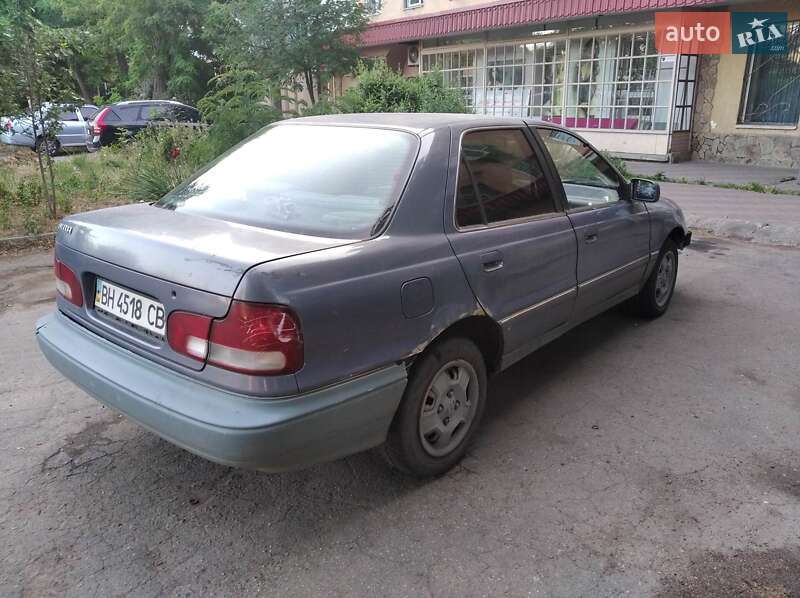 Седан Hyundai Elantra 1995 в Одессе фото 3 Седан Hyundai Elantra 1995 в Одессе