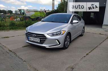 Седан Hyundai Elantra 2016 в Кропивницком