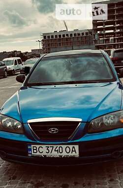 Седан Hyundai Elantra 2004 в Львове