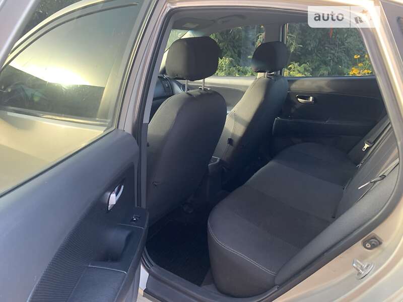 Седан Hyundai Elantra 2008 в Белой Церкви