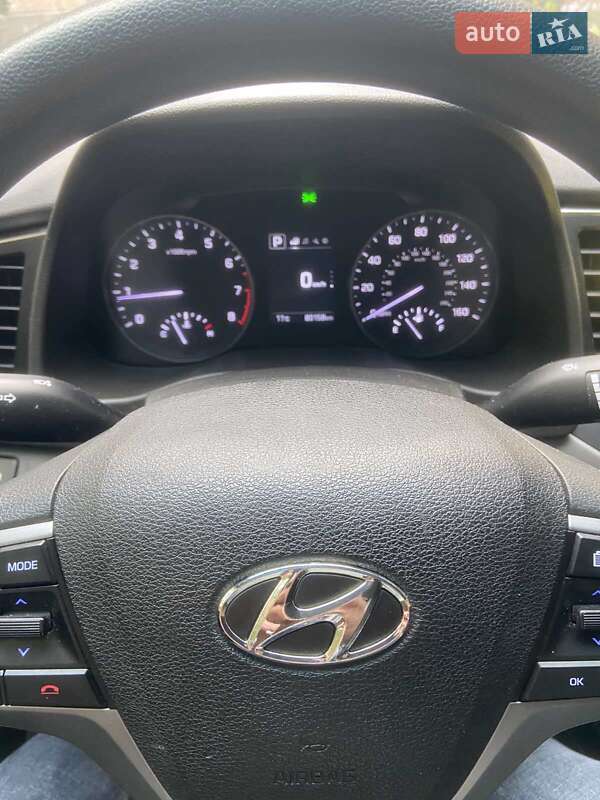Седан Hyundai Elantra 2017 в Киеве фото 9 Седан Hyundai Elantra 2017 в Киеве