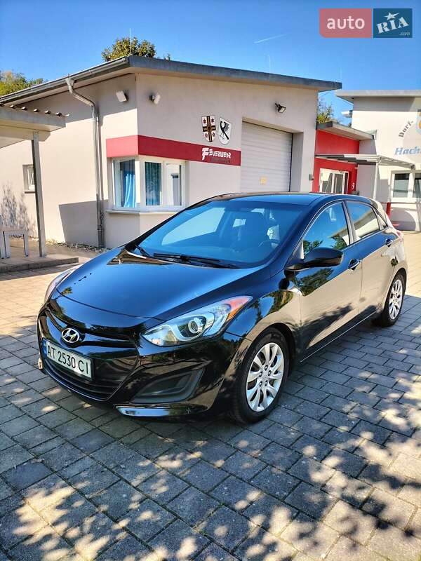 Хэтчбек Hyundai Elantra 2013 в Ивано-Франковске фото 2 Хэтчбек Hyundai Elantra 2013 в Ивано-Франковске