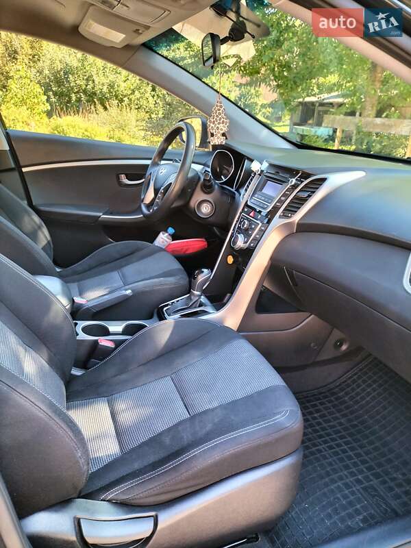 Хэтчбек Hyundai Elantra 2013 в Ивано-Франковске фото 6 Хэтчбек Hyundai Elantra 2013 в Ивано-Франковске