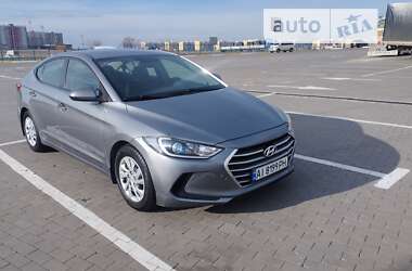 Седан Hyundai Elantra 2017 в Одессе