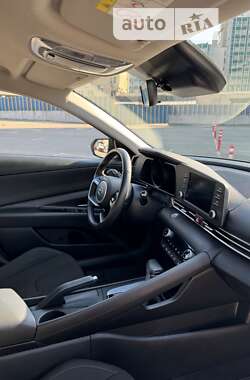Седан Hyundai Elantra 2021 в Києві
