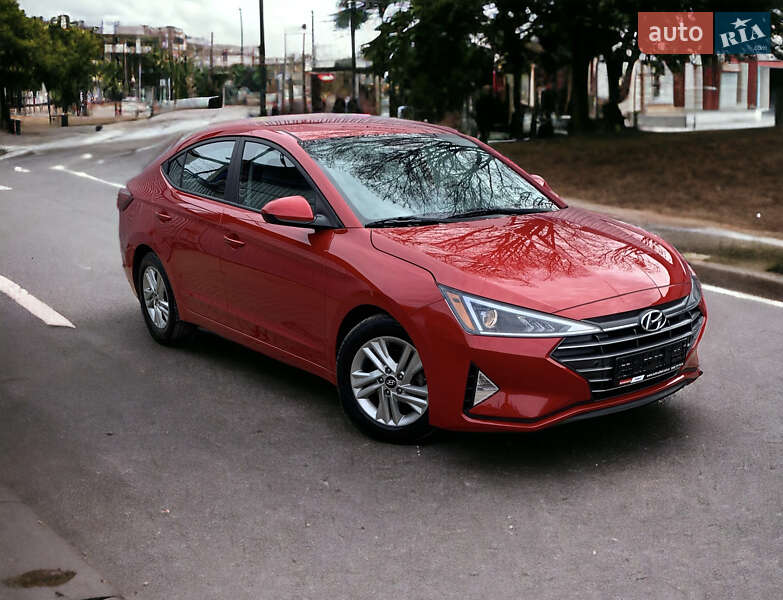 Седан Hyundai Elantra 2020 в Одессе