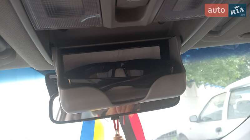 Седан Hyundai Elantra 2012 в Николаеве