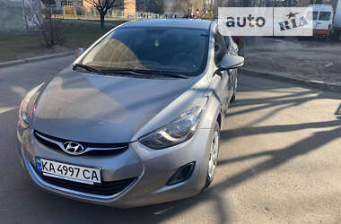 Hyundai Elantra 2012