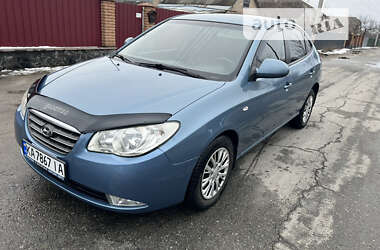 Седан Hyundai Elantra 2008 в Корсуне-Шевченковском