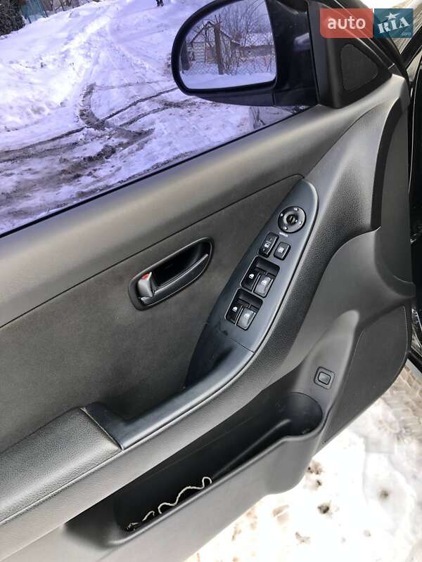 Седан Hyundai Elantra 2008 в Львове фото 2 Седан Hyundai Elantra 2008 в Львове