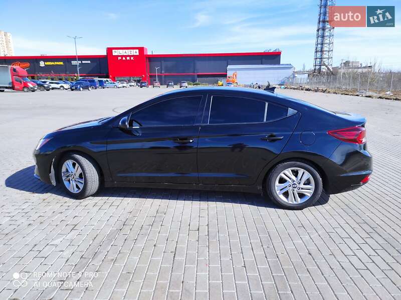 Седан Hyundai Elantra 2018 в Виннице