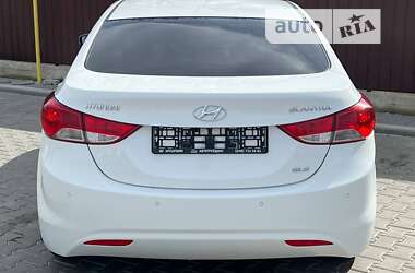 Седан Hyundai Elantra 2012 в Одессе