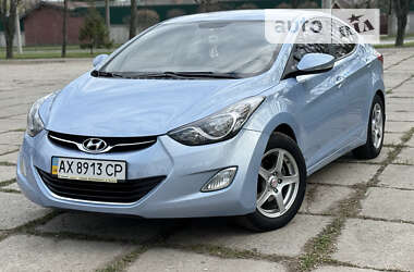 Седан Hyundai Elantra 2012 в Харькове