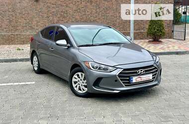 Седан Hyundai Elantra 2018 в Одессе