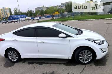 Седан Hyundai Elantra 2014 в Харькове