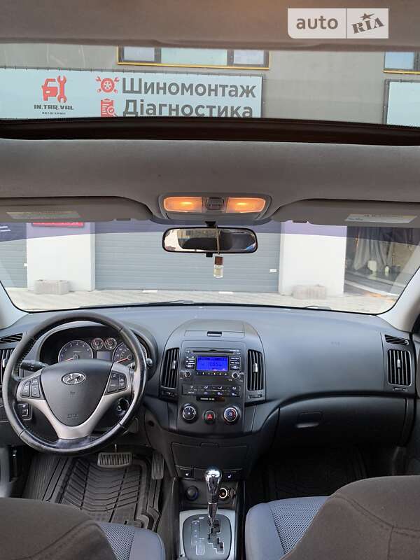 Універсал Hyundai Elantra 2010 в Києві