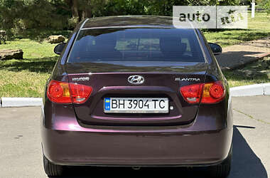 Седан Hyundai Elantra 2008 в Одессе