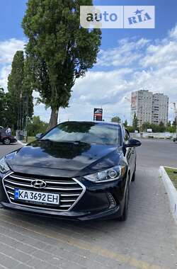 Седан Hyundai Elantra 2017 в Харкові