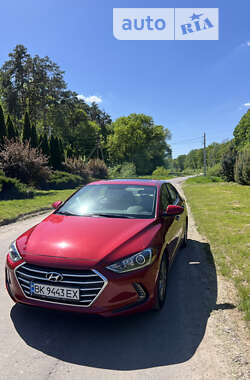 Hyundai Elantra 2016