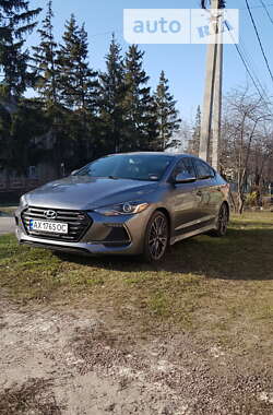 Седан Hyundai Elantra 2017 в Харкові