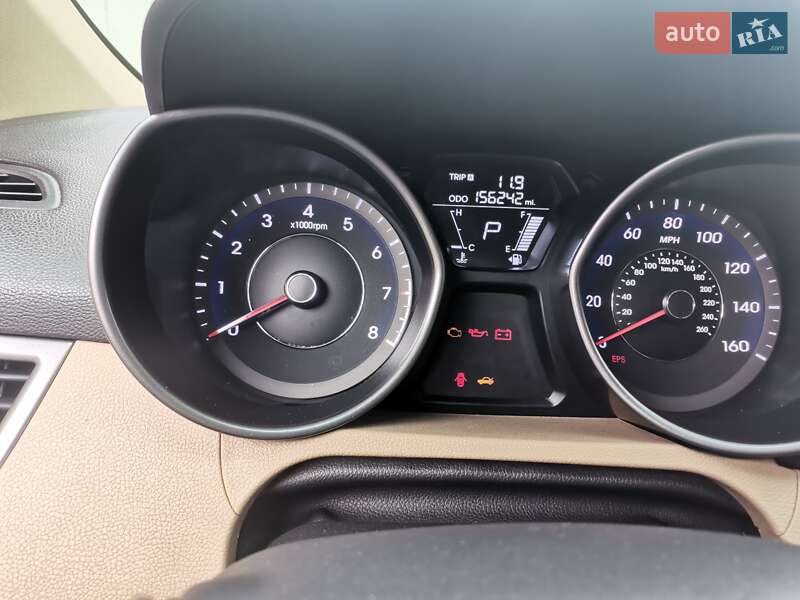 Седан Hyundai Elantra 2012 в Львові фото 4 Седан Hyundai Elantra 2012 в Львові