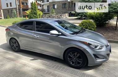 Седан Hyundai Elantra 2015 в Києві