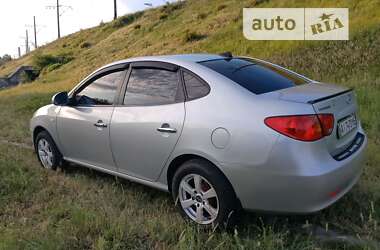 Седан Hyundai Elantra 2008 в Киеве