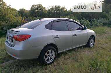 Седан Hyundai Elantra 2008 в Киеве