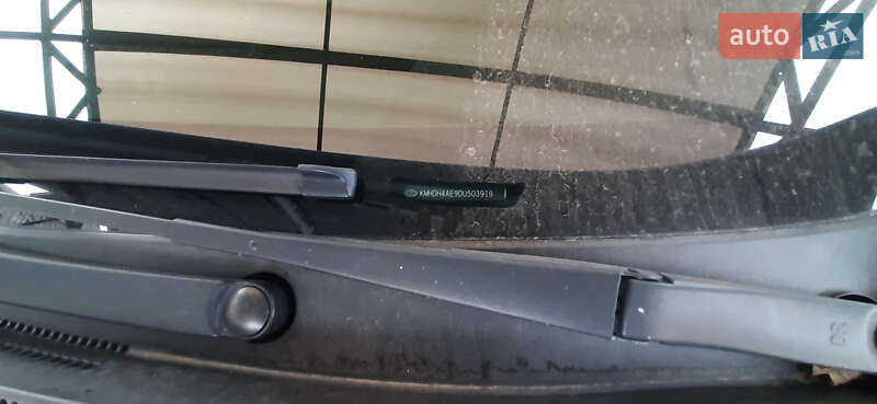 Седан Hyundai Elantra 2012 в Вороновиці