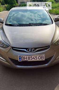 Hyundai Elantra 2014