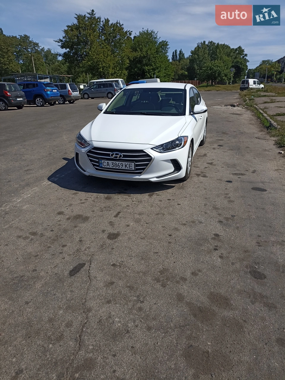 2018 Hyundai Elantra - мініатюра 18