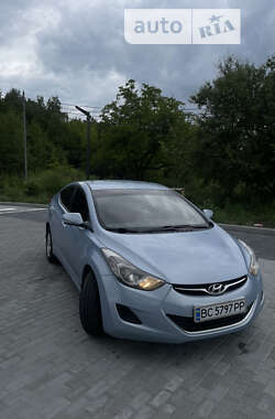 Седан Hyundai Elantra 2011 в Львові