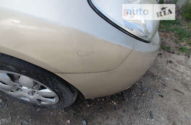 Седан Hyundai Elantra 2008 в Києві