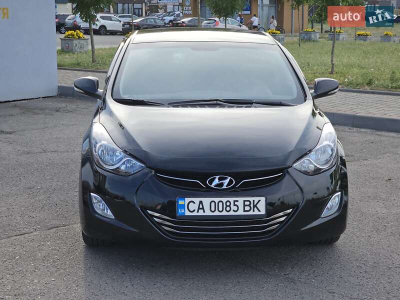 Седан Hyundai Elantra 2012 в Черкассах