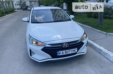 Hyundai Elantra 2018