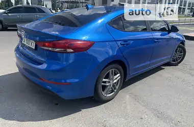 Hyundai Elantra 2016