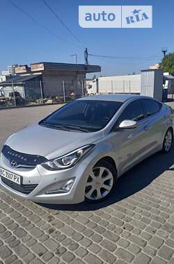 Седан Hyundai Elantra 2015 в Львові