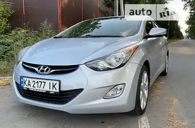 Hyundai Elantra 2011