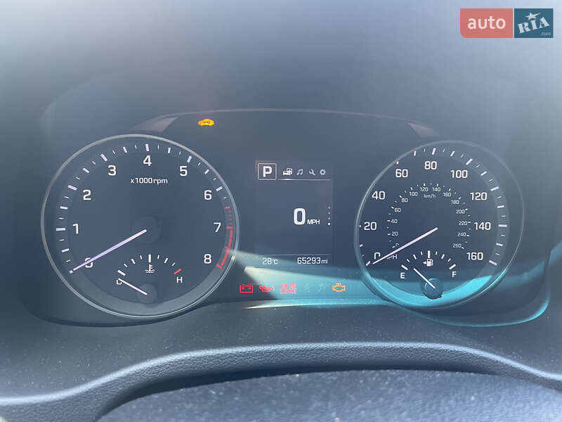 Седан Hyundai Elantra 2017 в Киеве