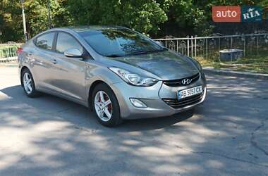 Седан Hyundai Elantra 2011 в Ямполе